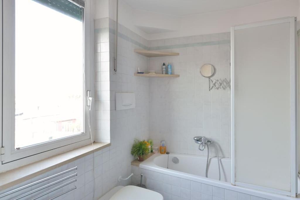 Super Sunny Penthouse With Terrace Apartment Rome Exterior photo